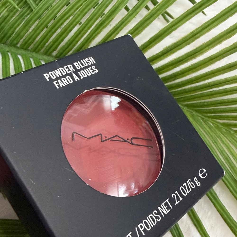 NIB MAC Powder Blush in Burnt Pepper Full Size - Picture 7 of 7